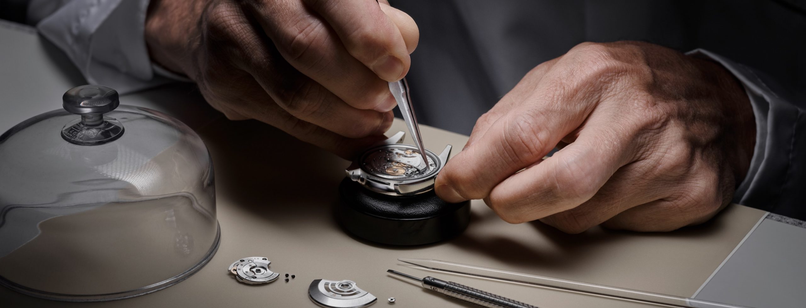 Rolex Wartungsverfahren bei Juwelier Krebber Mönchengladbach Service Center,