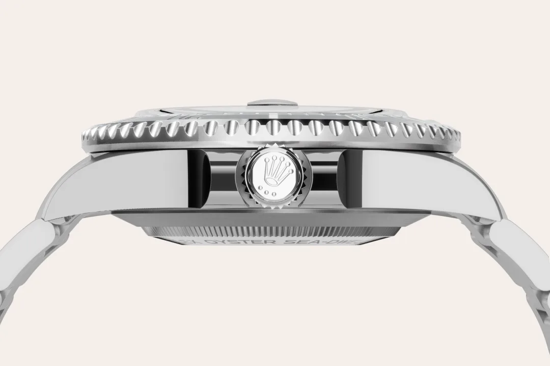 Rolex Sea-Dweller M126600-0002 bei Juwelier Krebber in Mönchengladbach