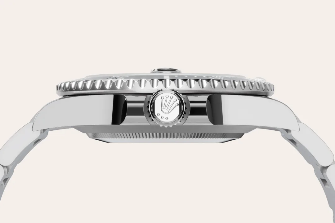 Rolex Submariner Date M126610LN-0001 bei Juwelier Krebber in Mönchengladbach