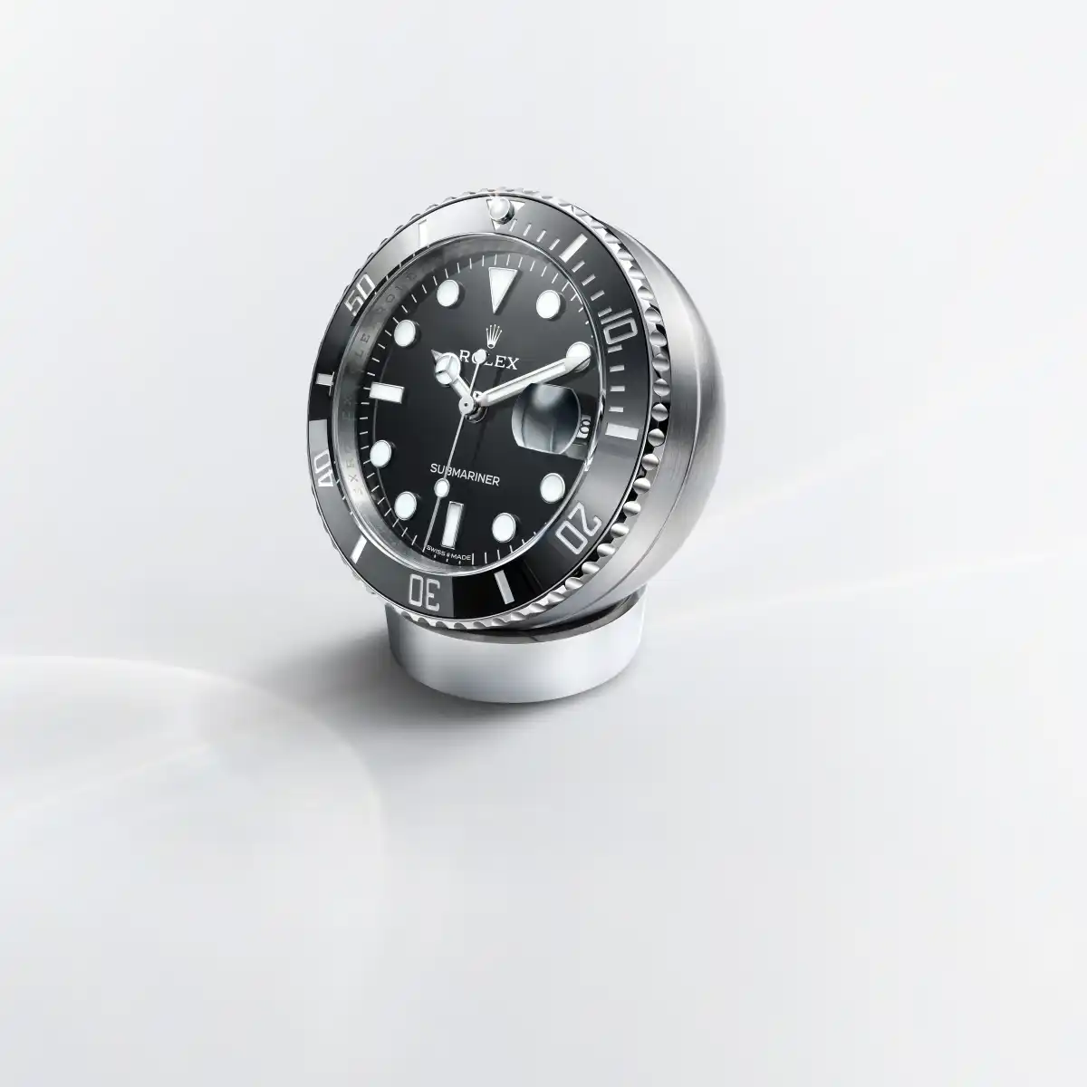 Rolex Accessoires Tischuhr Submariner bei Juwelier Krebber, c909010ln-0001
